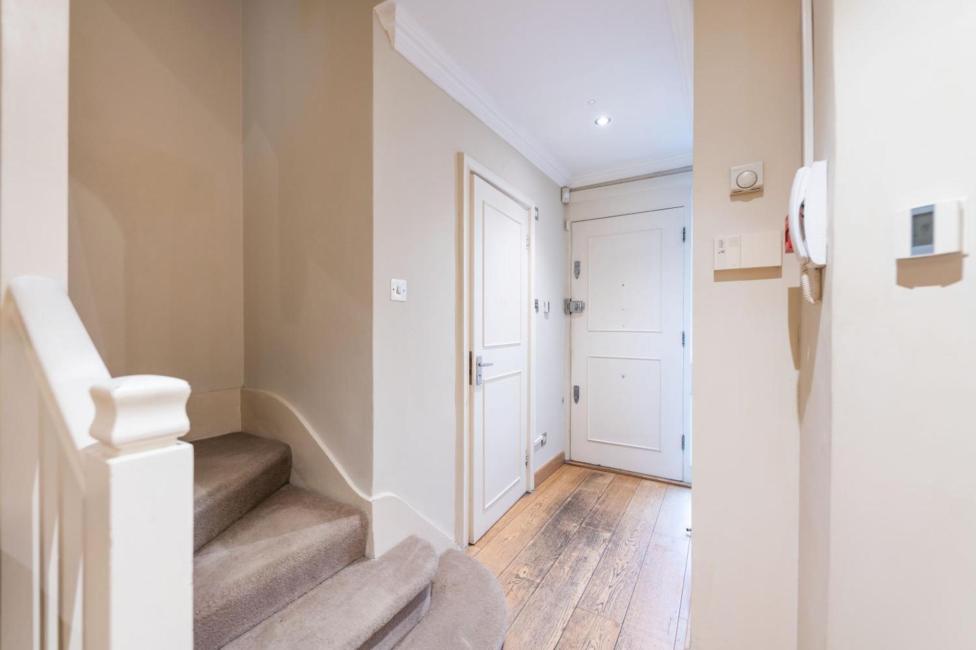 Luxury 6 Bedroom House In Southwick Street لندن المظهر الخارجي الصورة